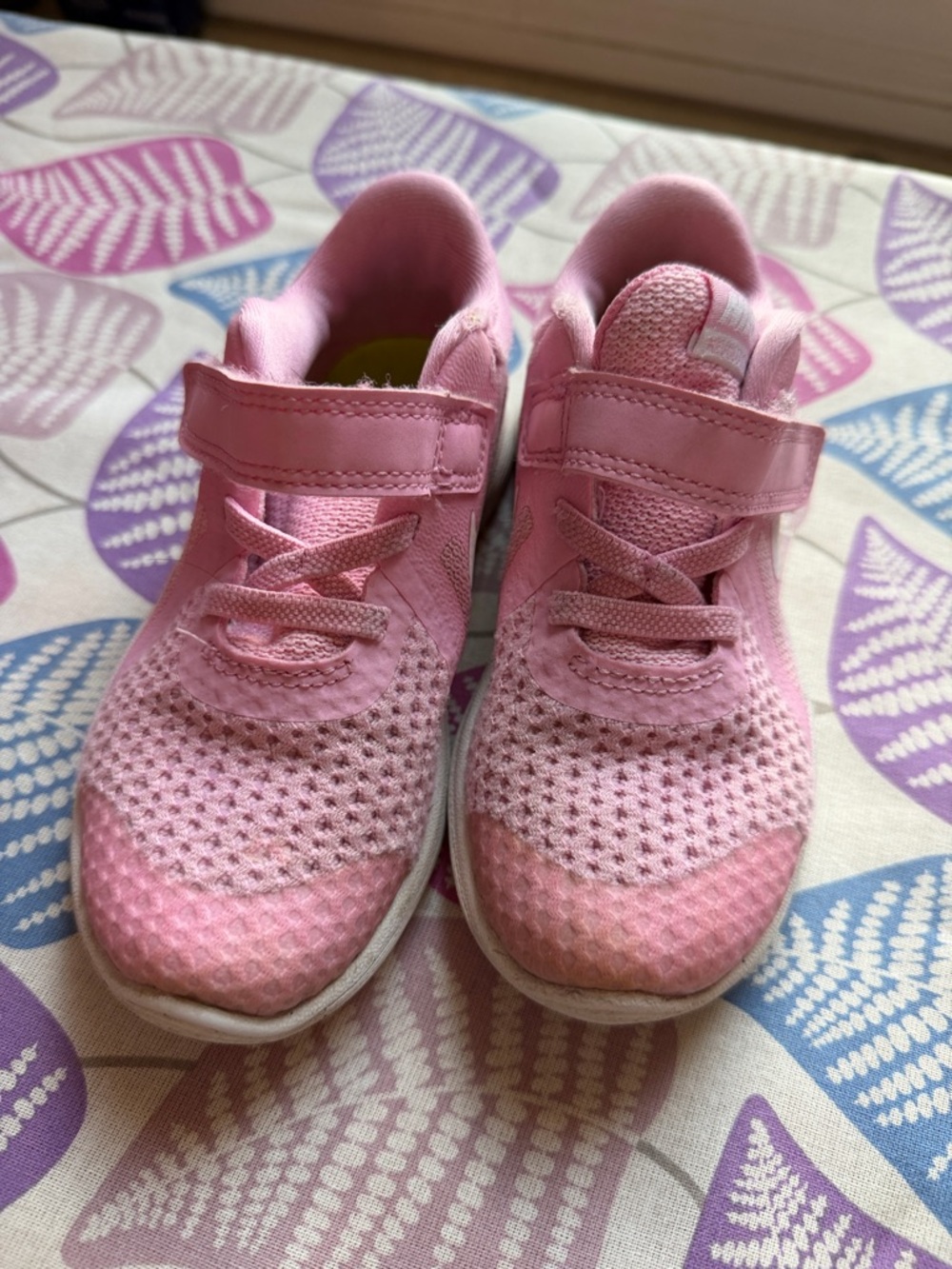 Nike Kids Pink Mesh Velcro Sneakers